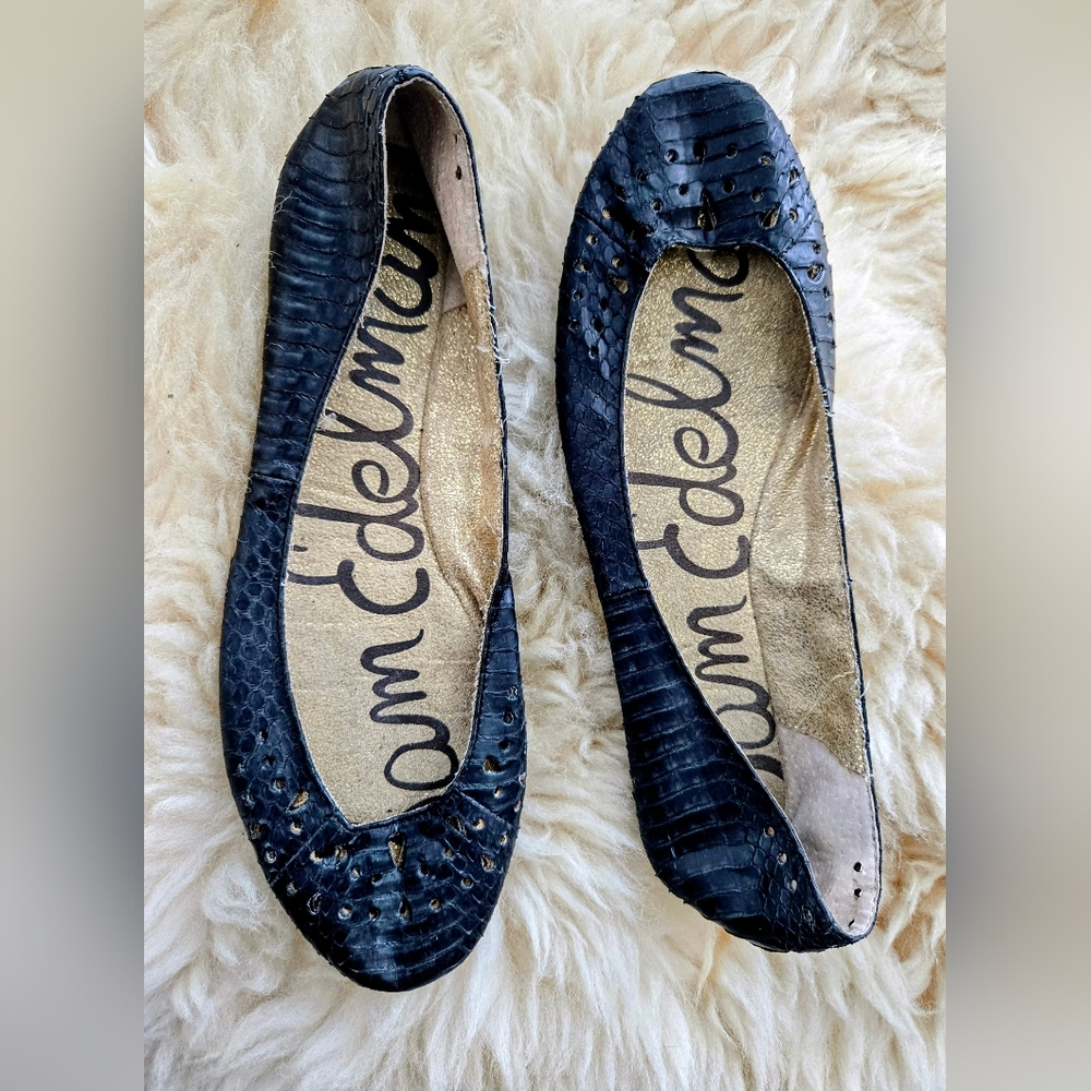 Sam Edelman Textured Black Flats